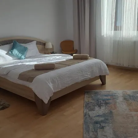 Anne Apartment *