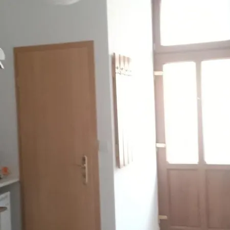 Διαμέρισμα Anne *